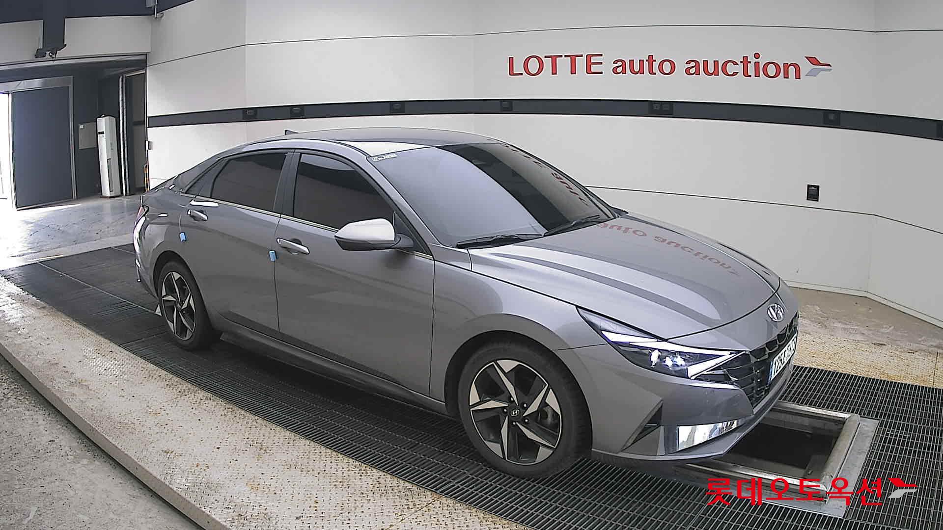 2021 - hyundai avante