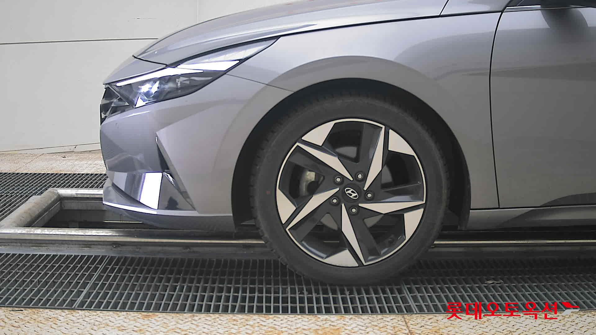 2021 - hyundai avante