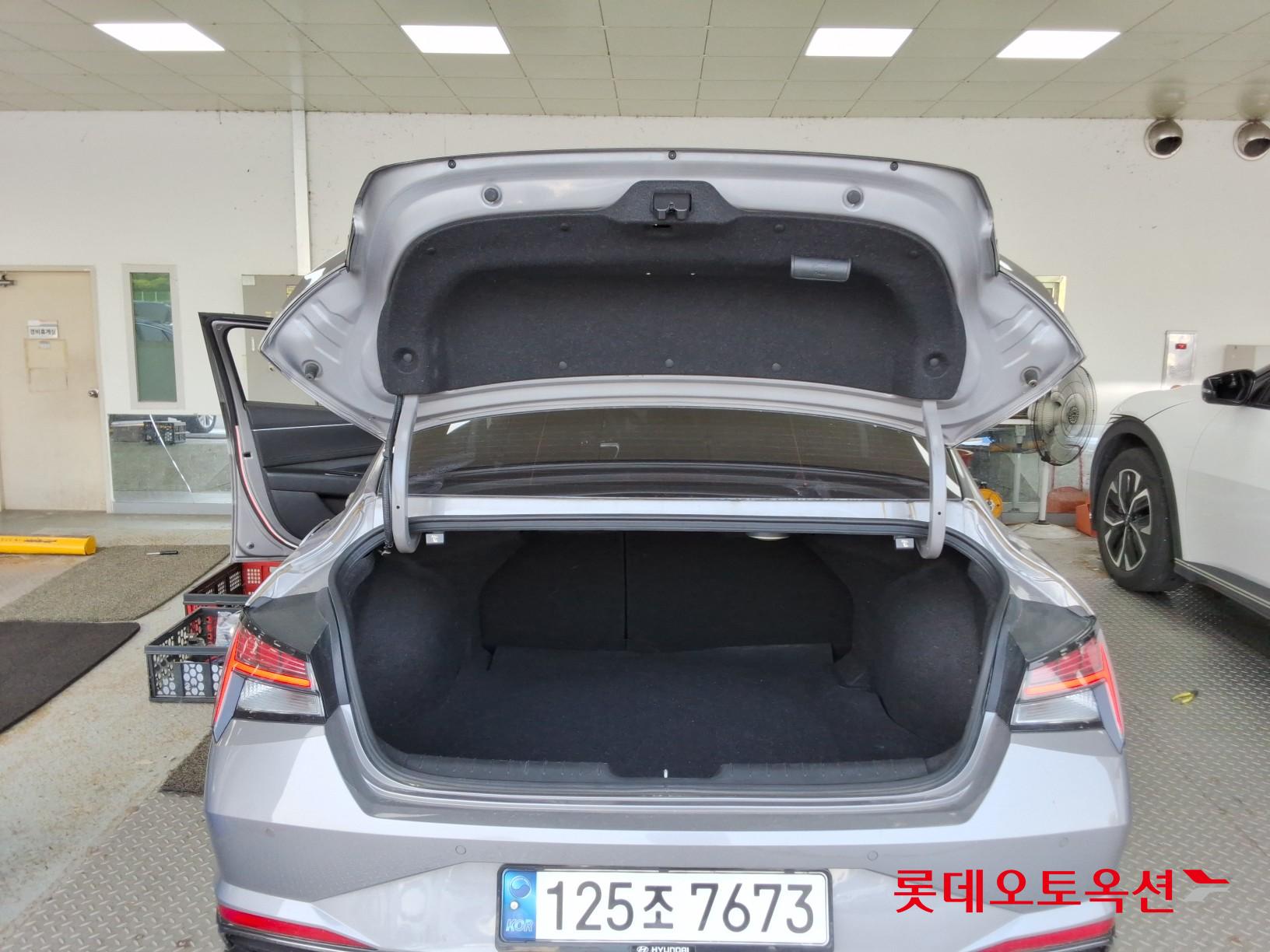 2021 - hyundai avante