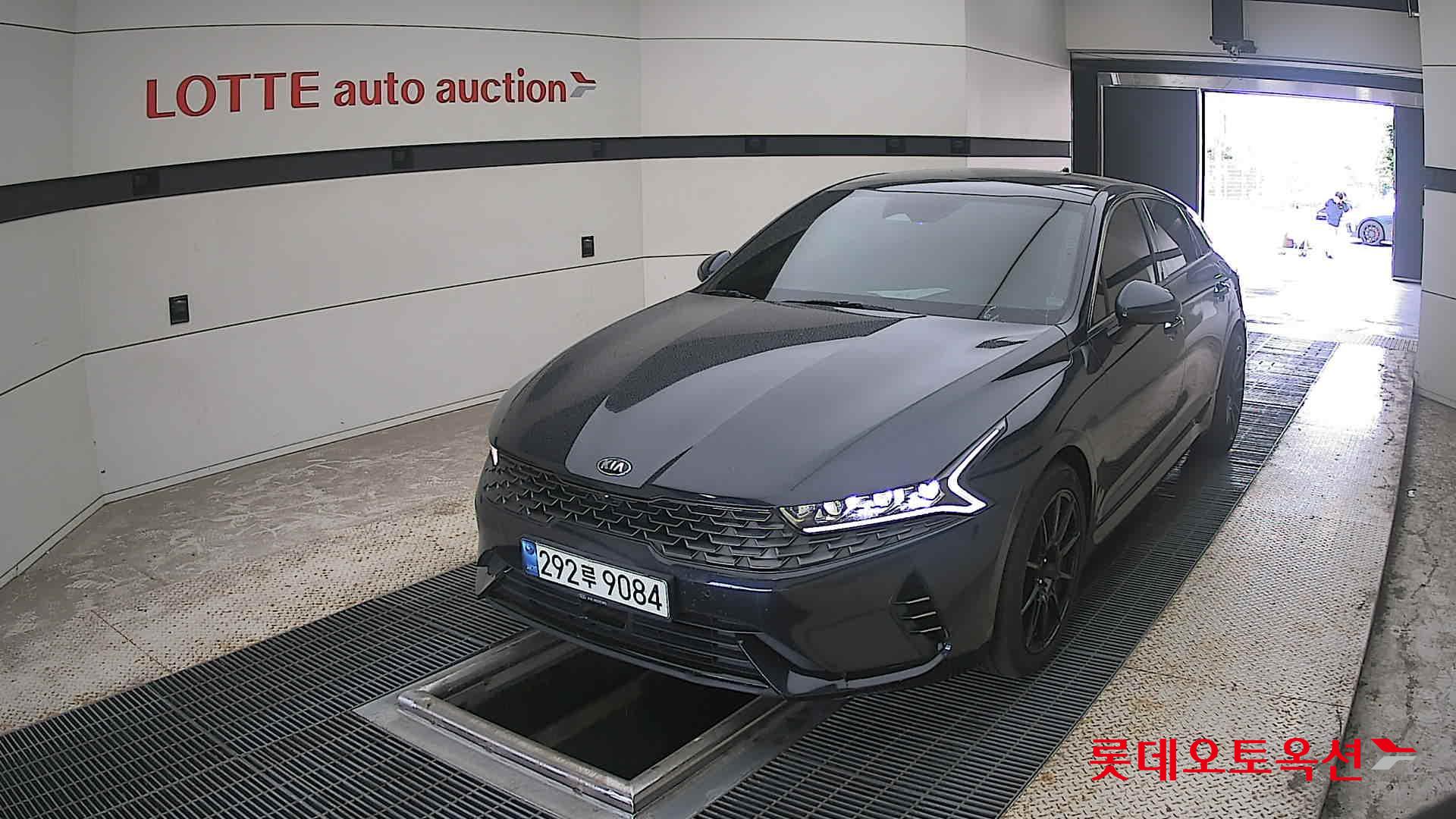 2020 - kia k5