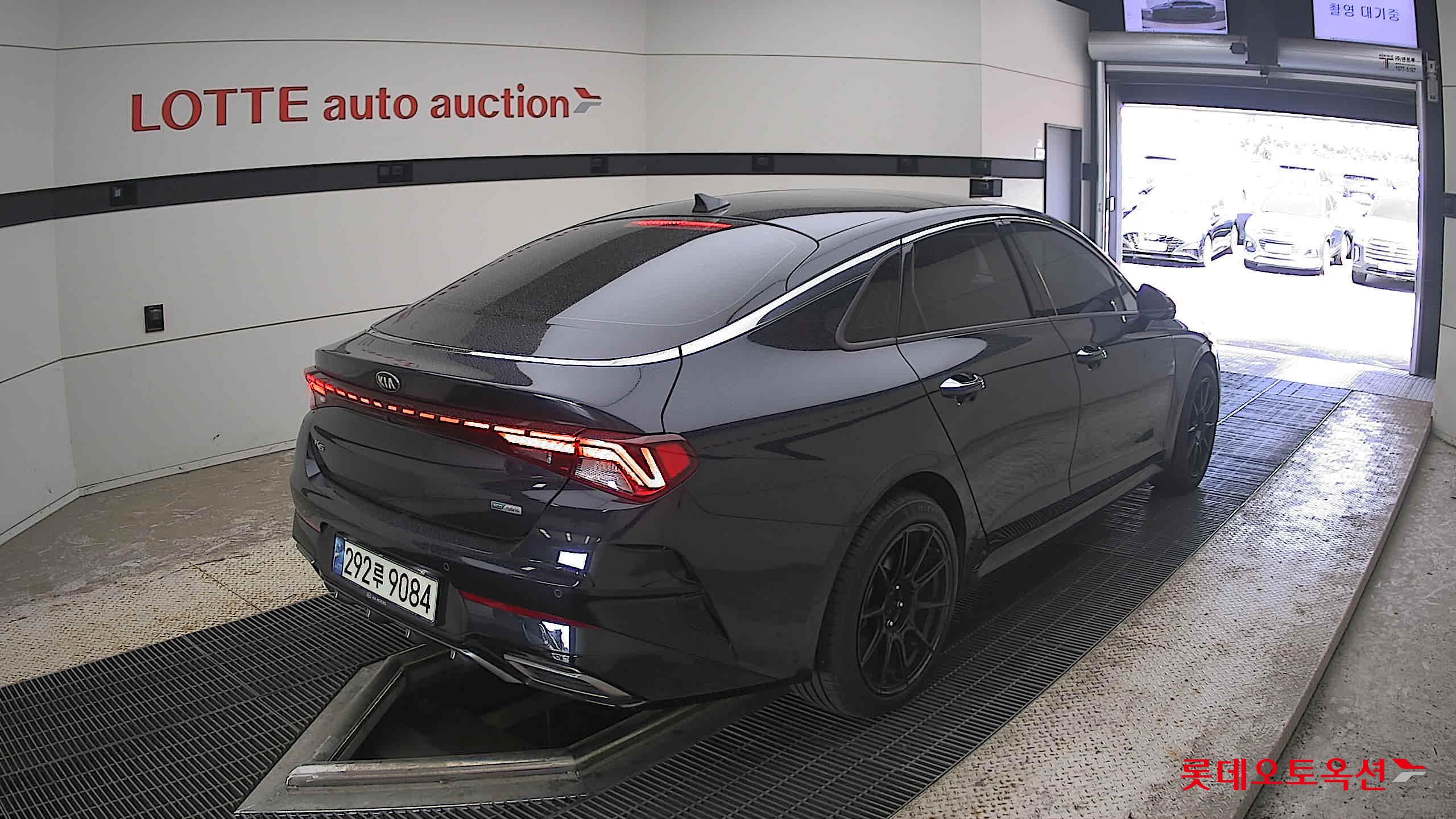 2020 - kia k5