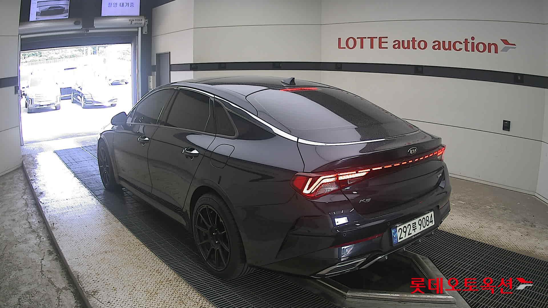 2020 - kia k5