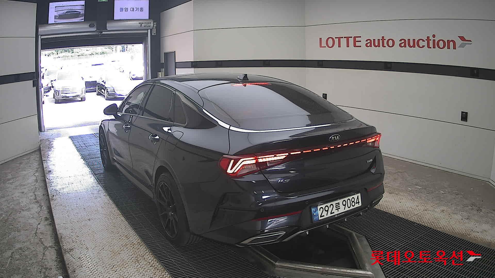 2020 - kia k5