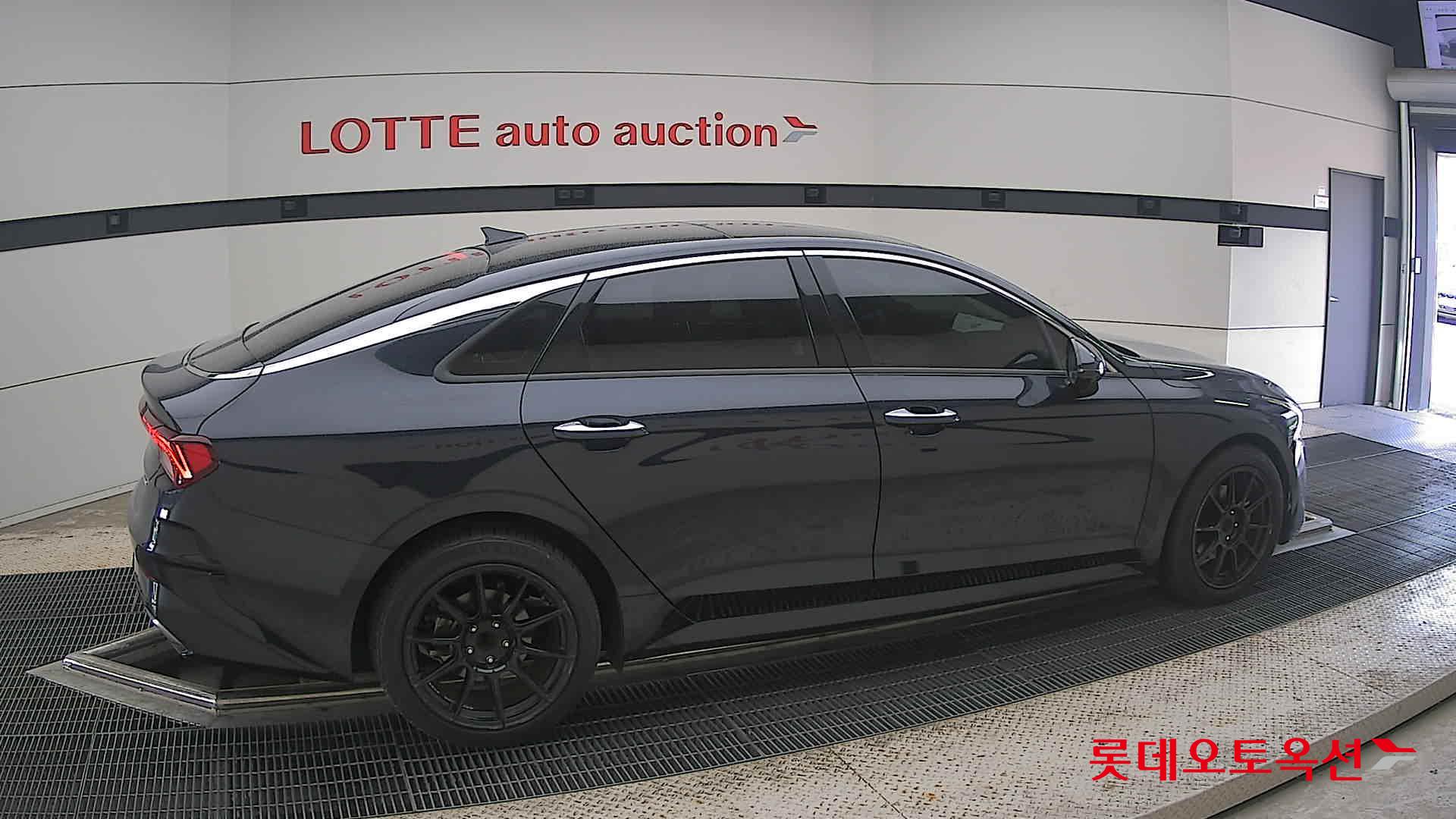 2020 - kia k5