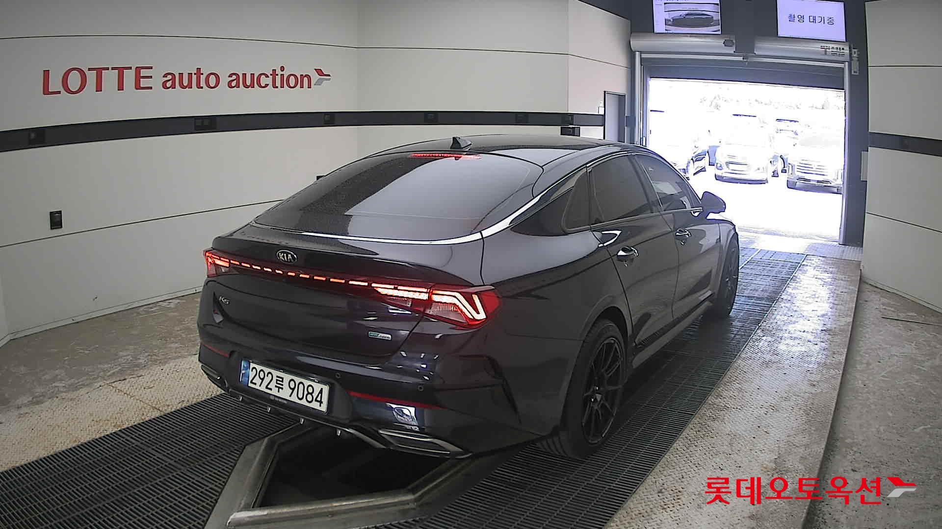 2020 - kia k5