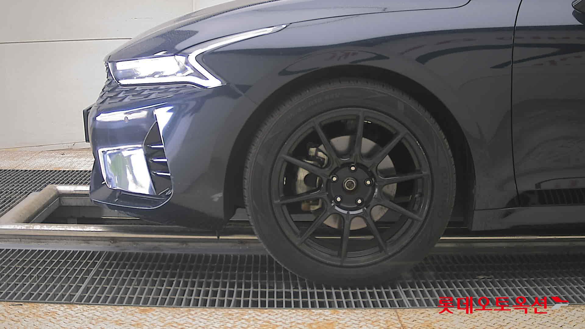 2020 - kia k5