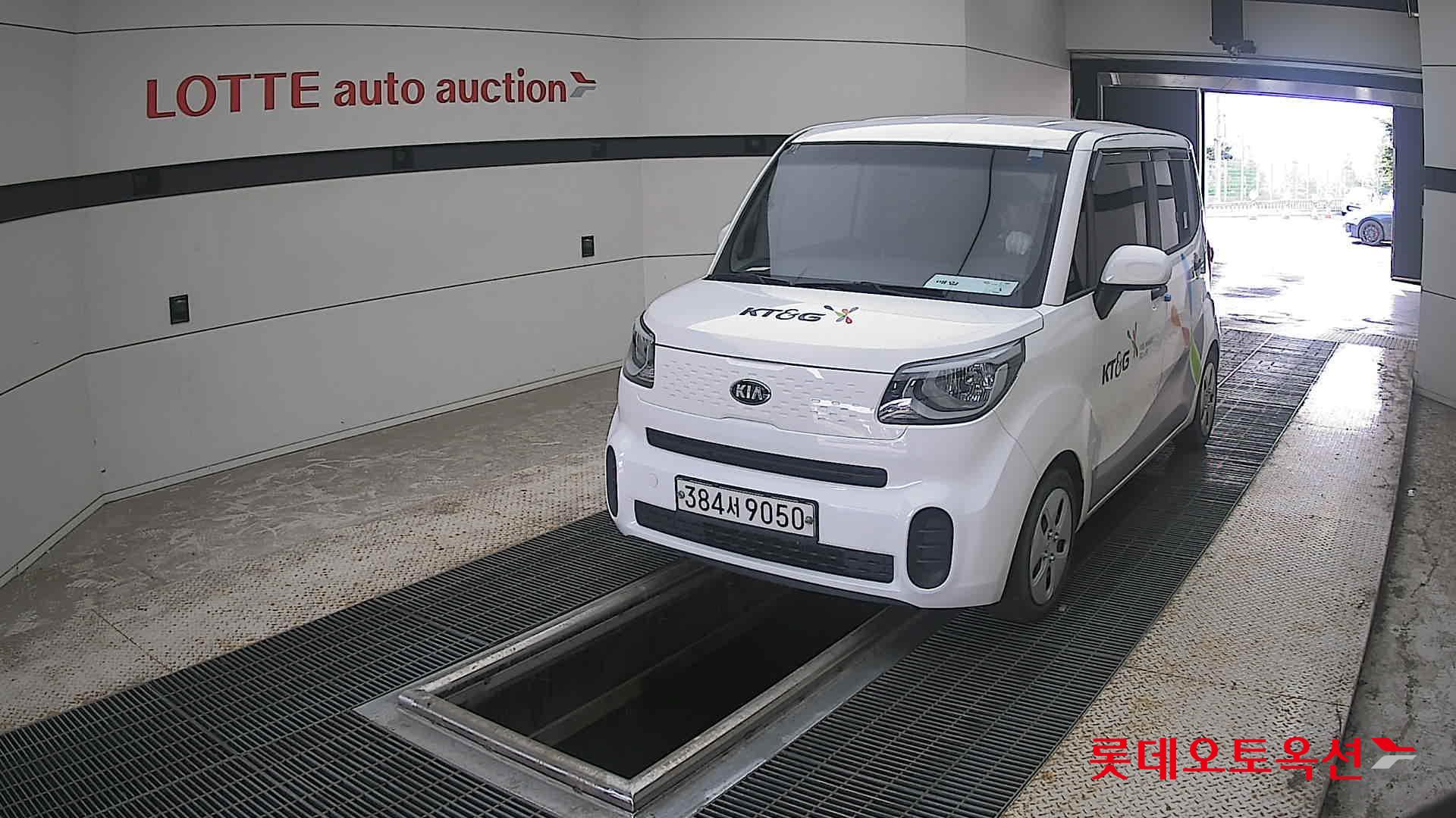 2020 - kia ray