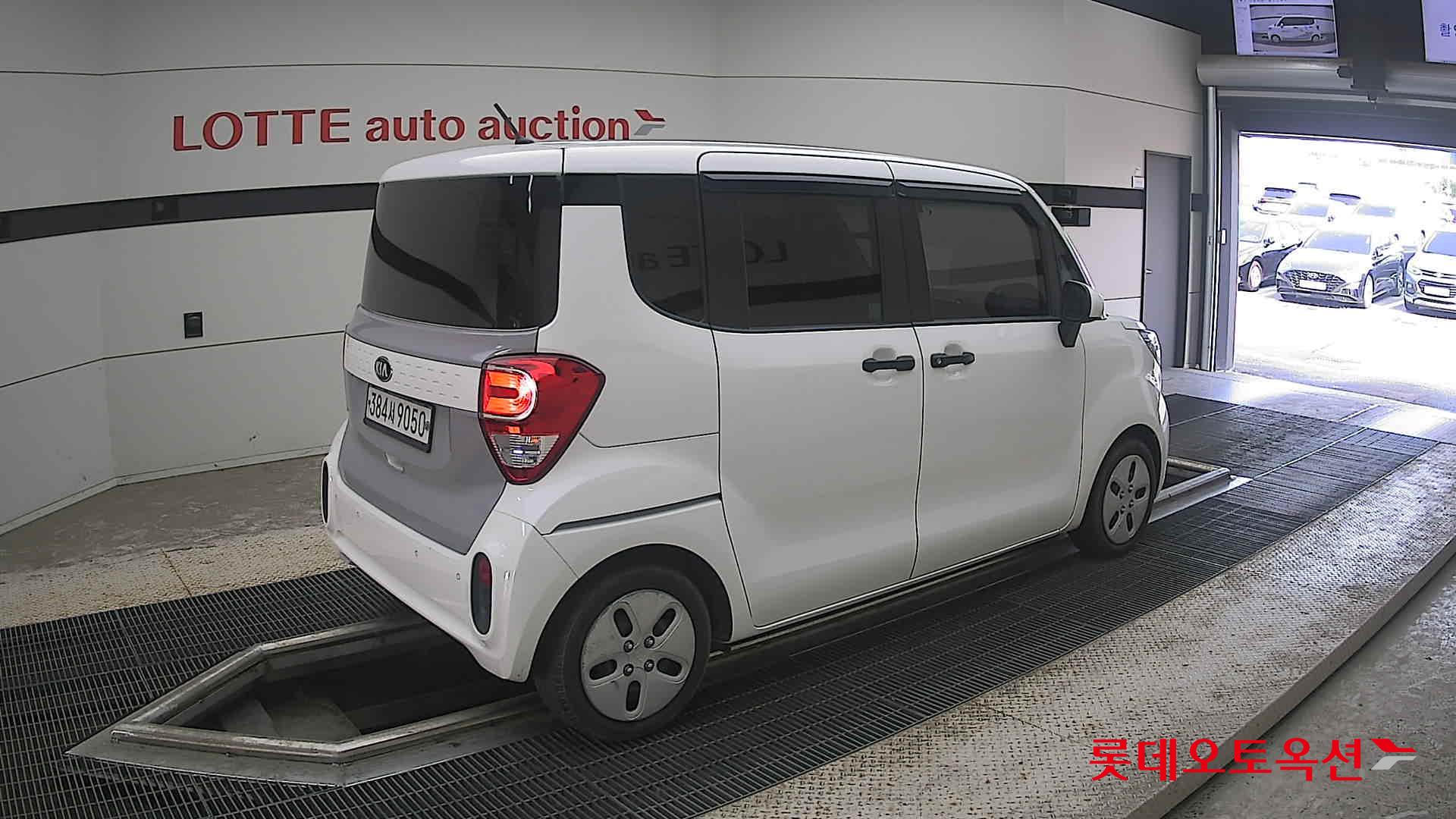 2020 - kia ray