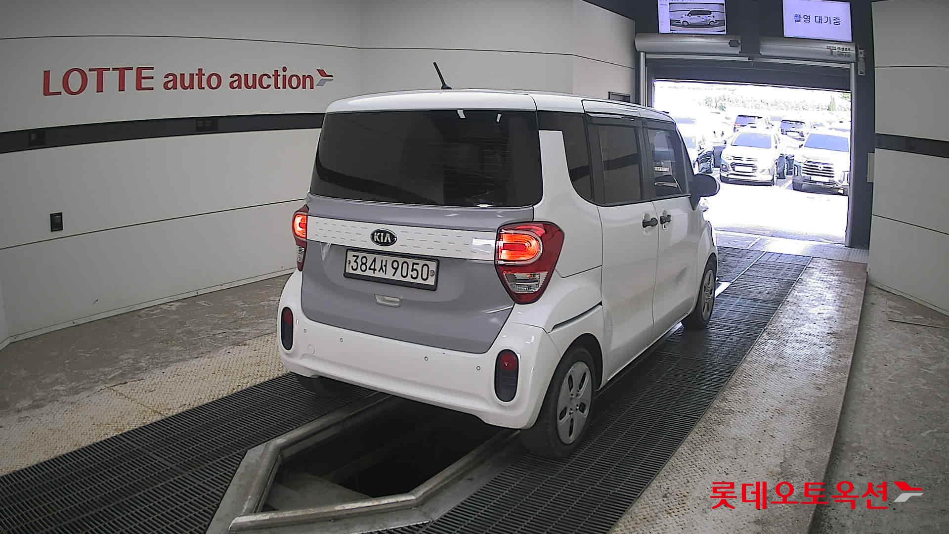 2020 - kia ray