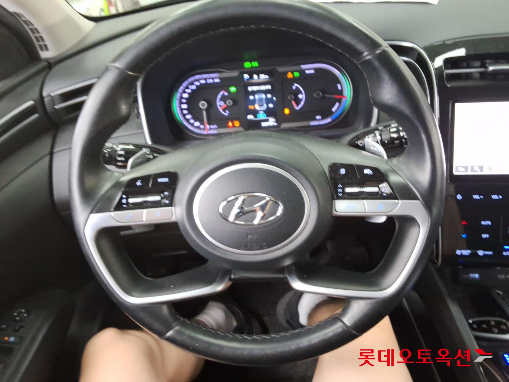 2022 - hyundai tucson