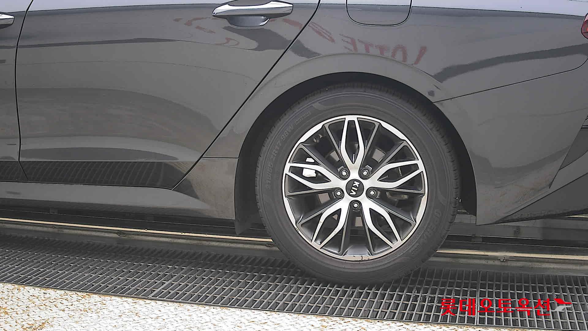 2021 - kia k5