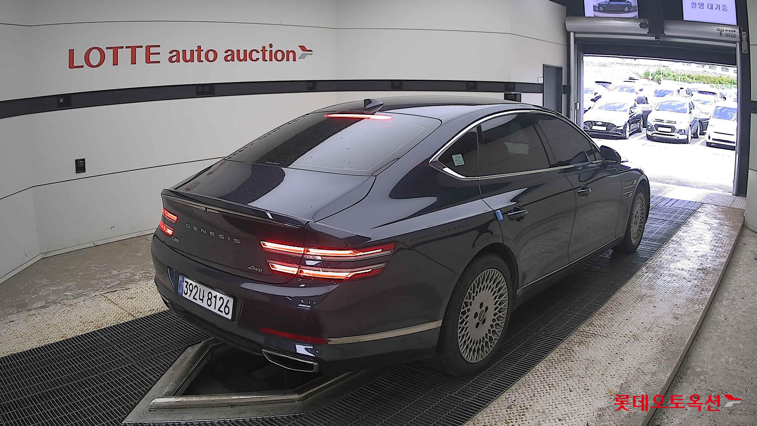 2022 - genesis g80