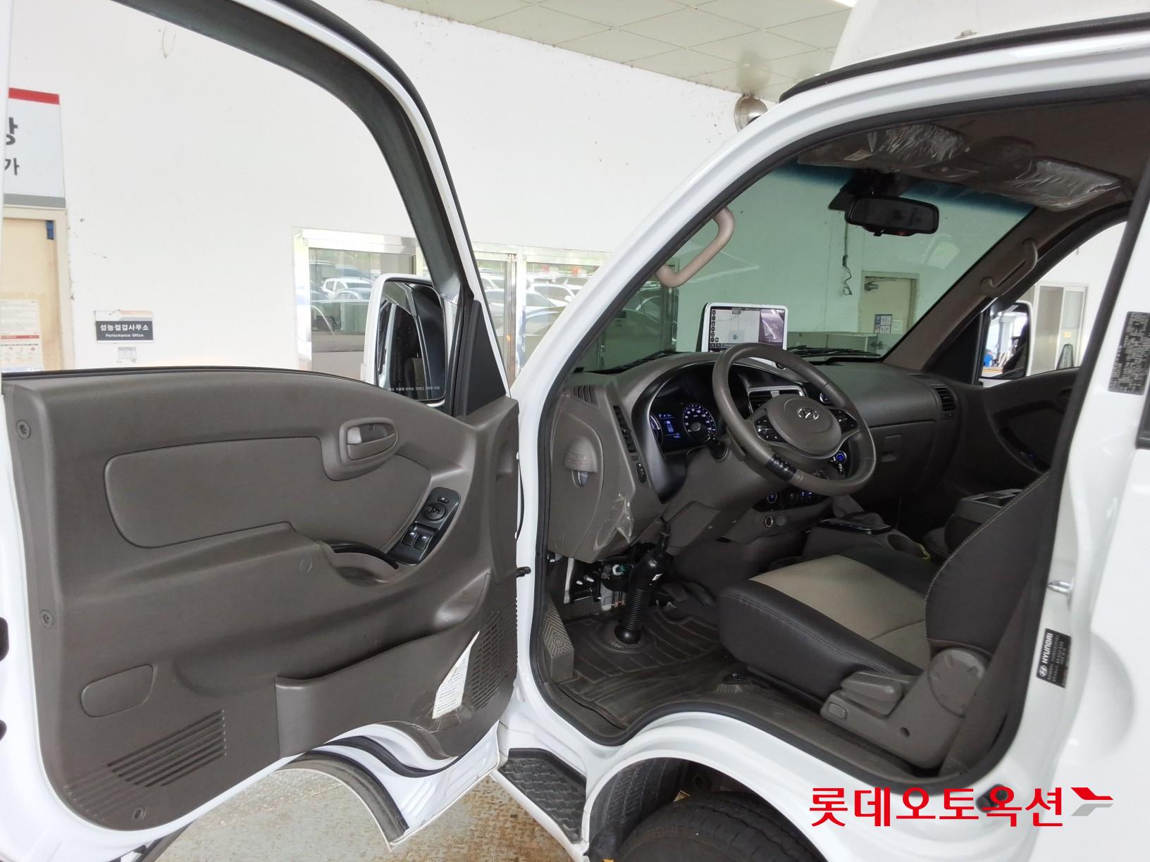 2023 - hyundai porter