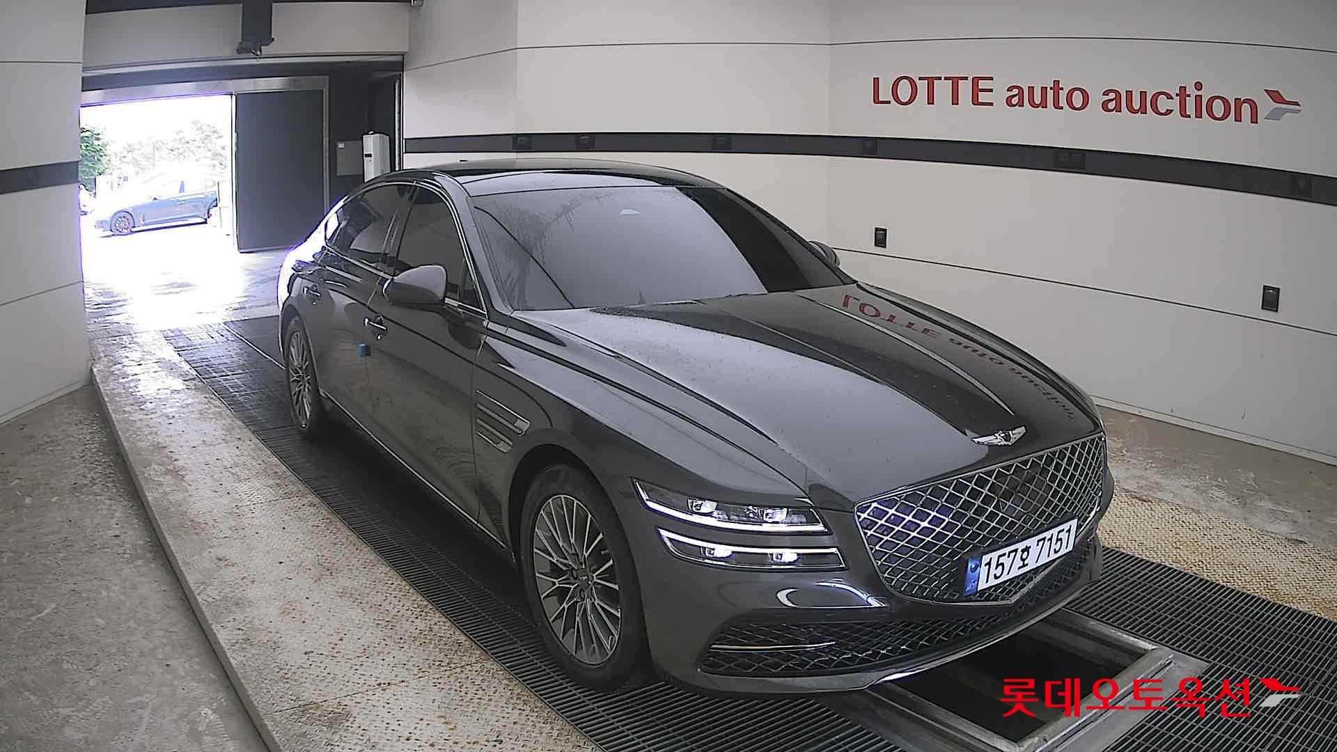 2022 - genesis g80