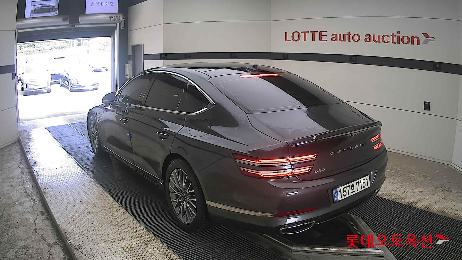 2022 - genesis g80