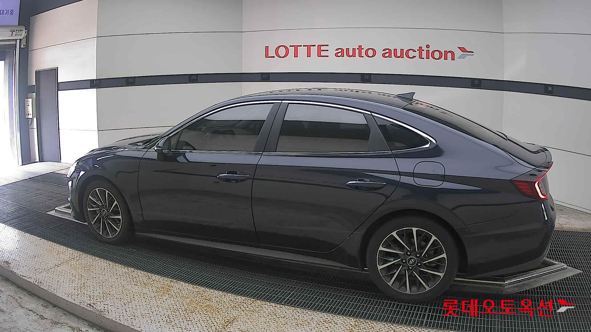 2020 - hyundai sonata