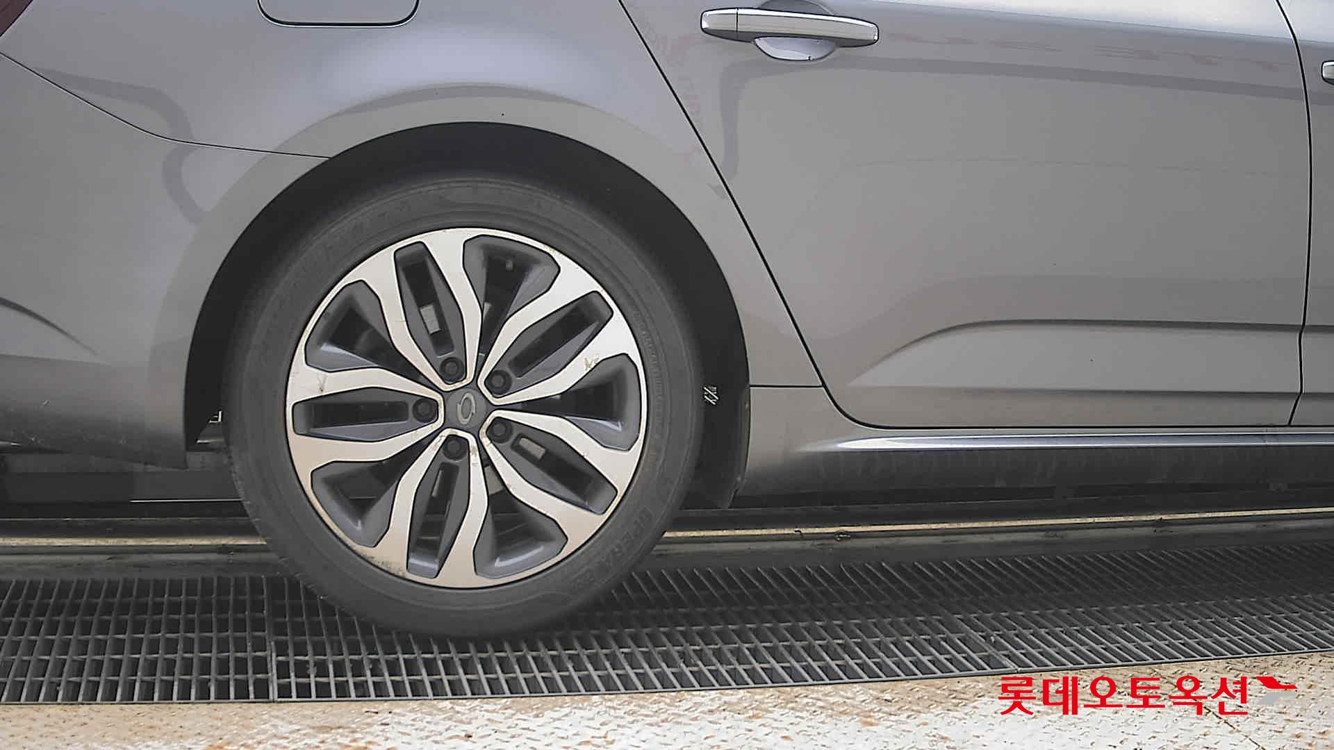 2017 - renault samsung sm6