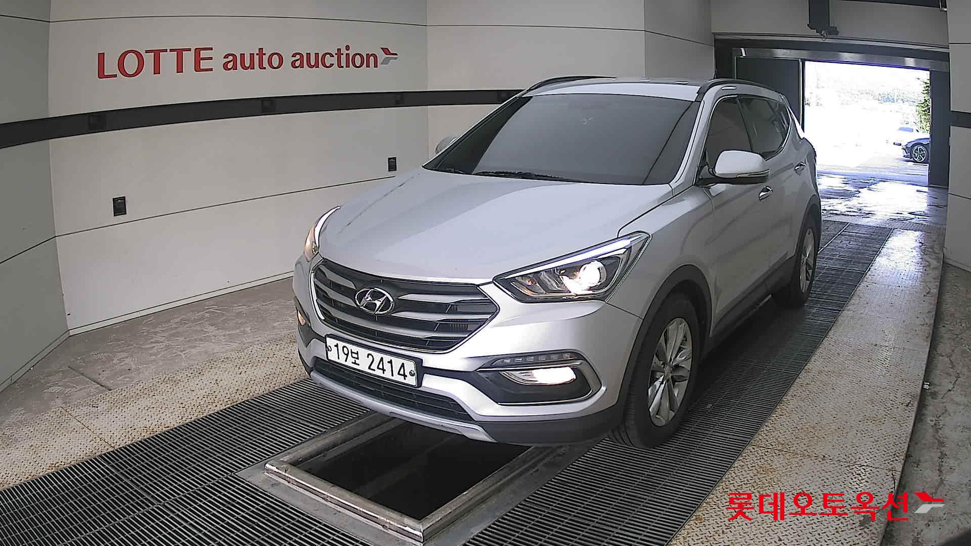 2016 - hyundai santafe