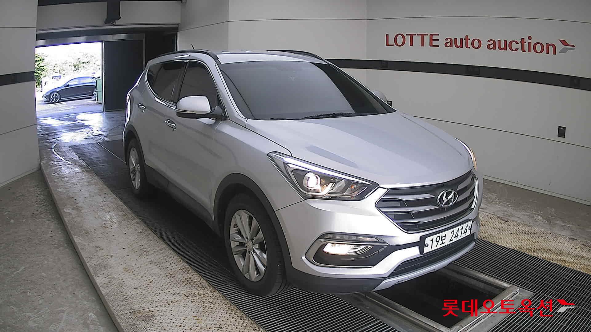 2016 - hyundai santafe