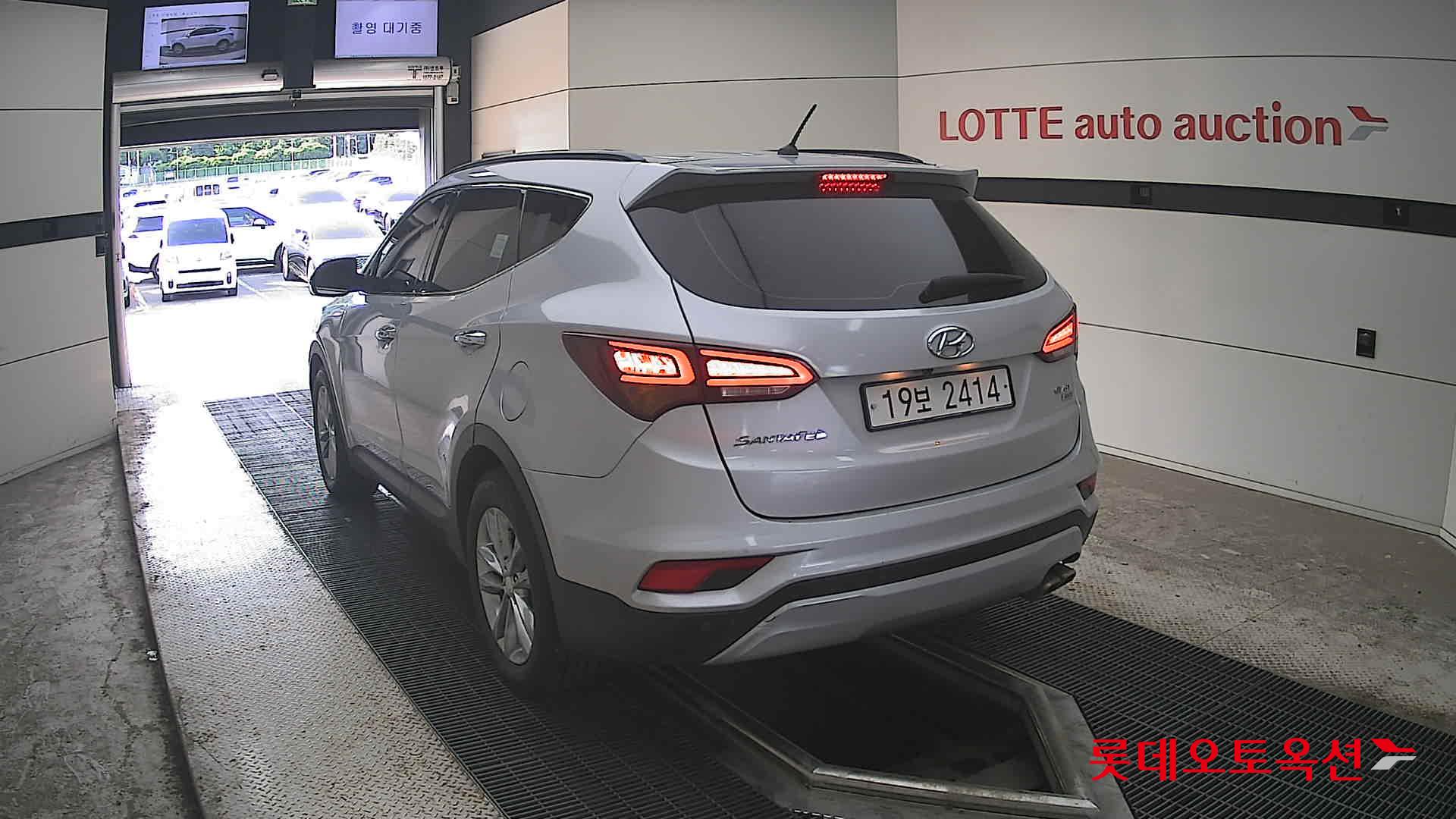 2016 - hyundai santafe