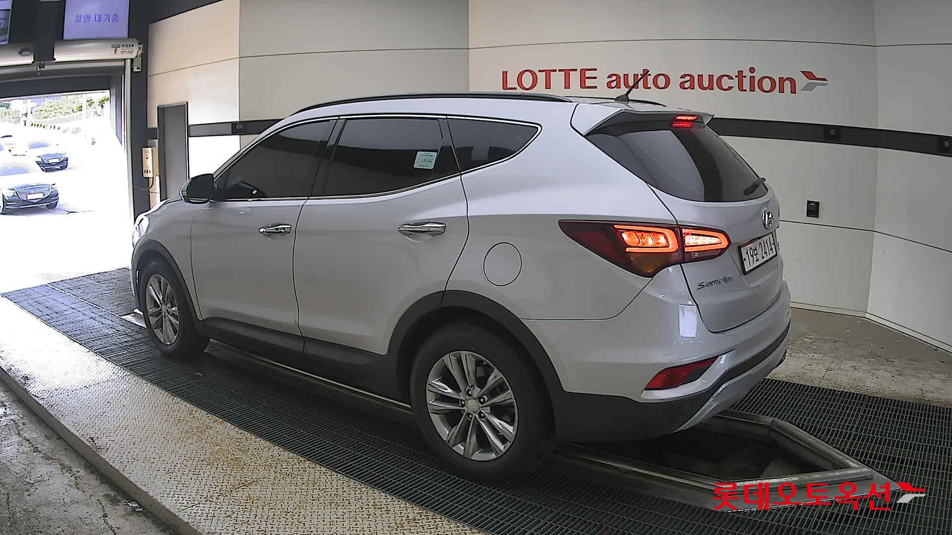 2016 - hyundai santafe