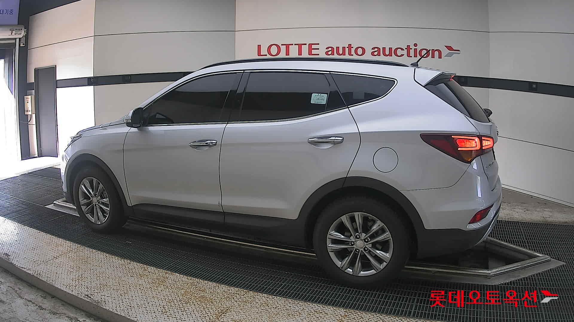 2016 - hyundai santafe