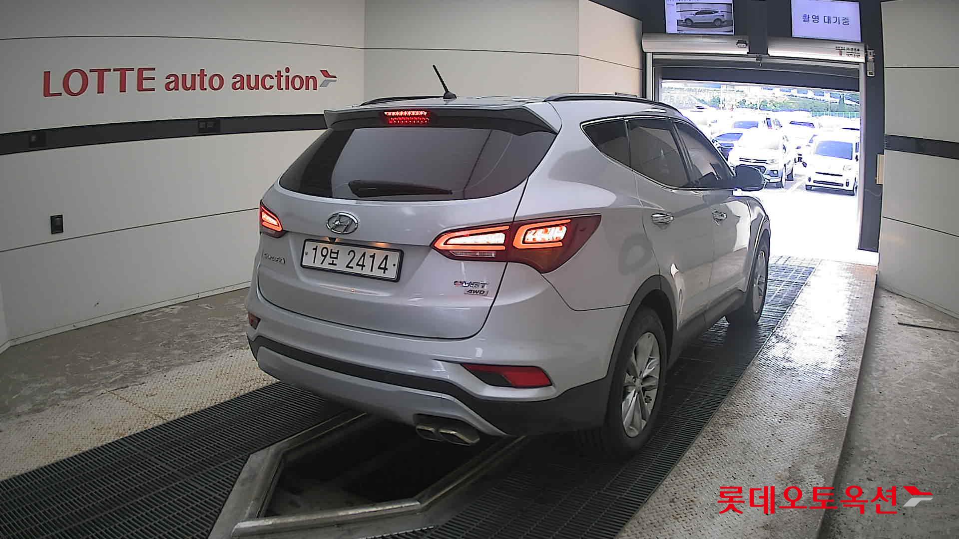 2016 - hyundai santafe