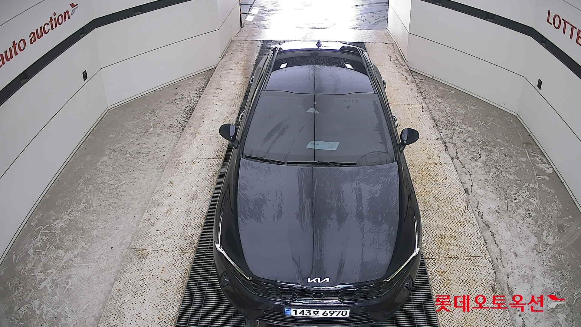2022 - kia k5