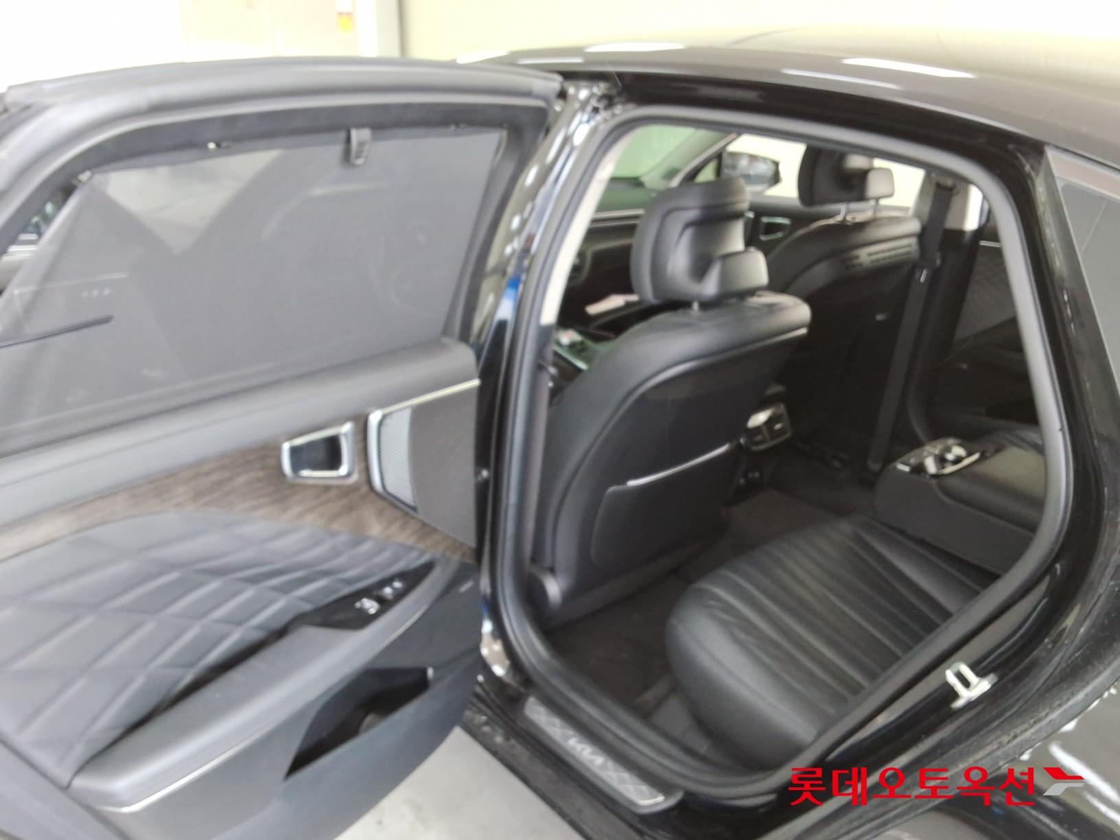 2023 - kia k8