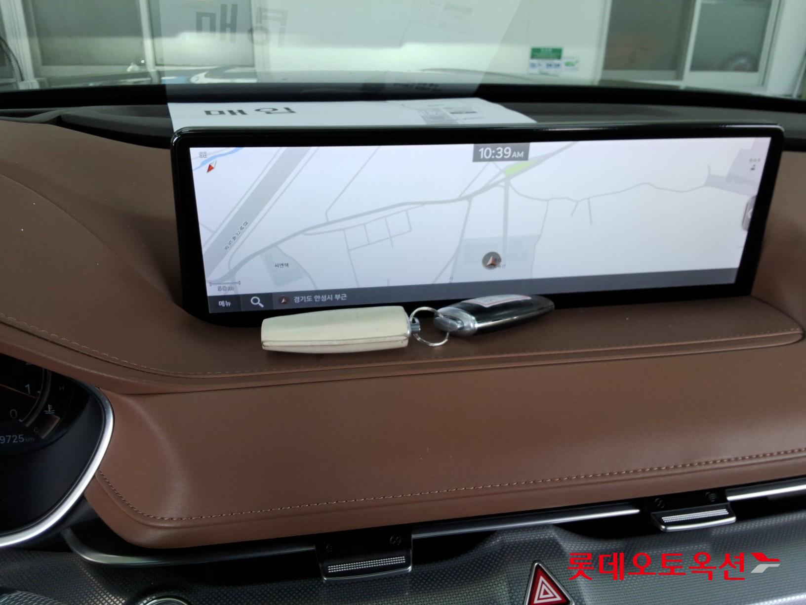 2021 - genesis g80