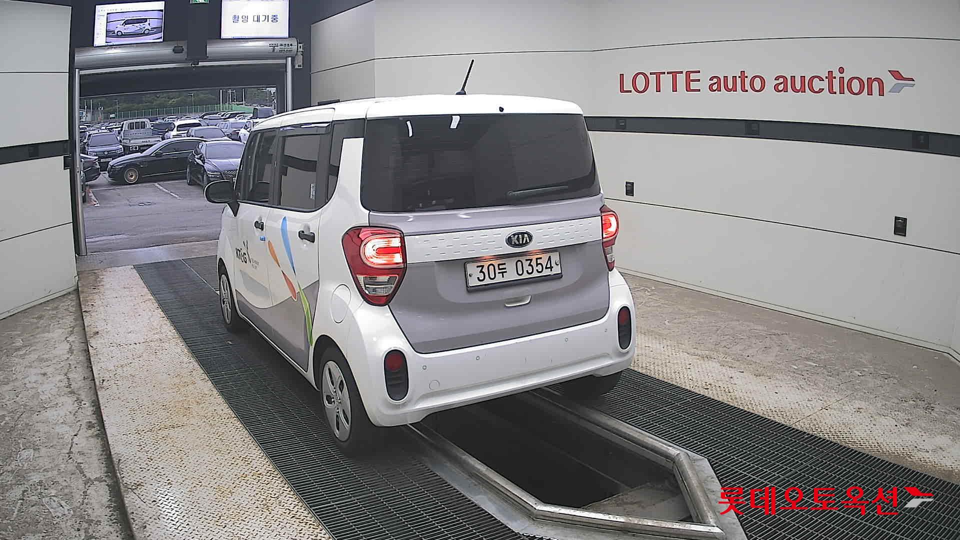 2019 - kia ray