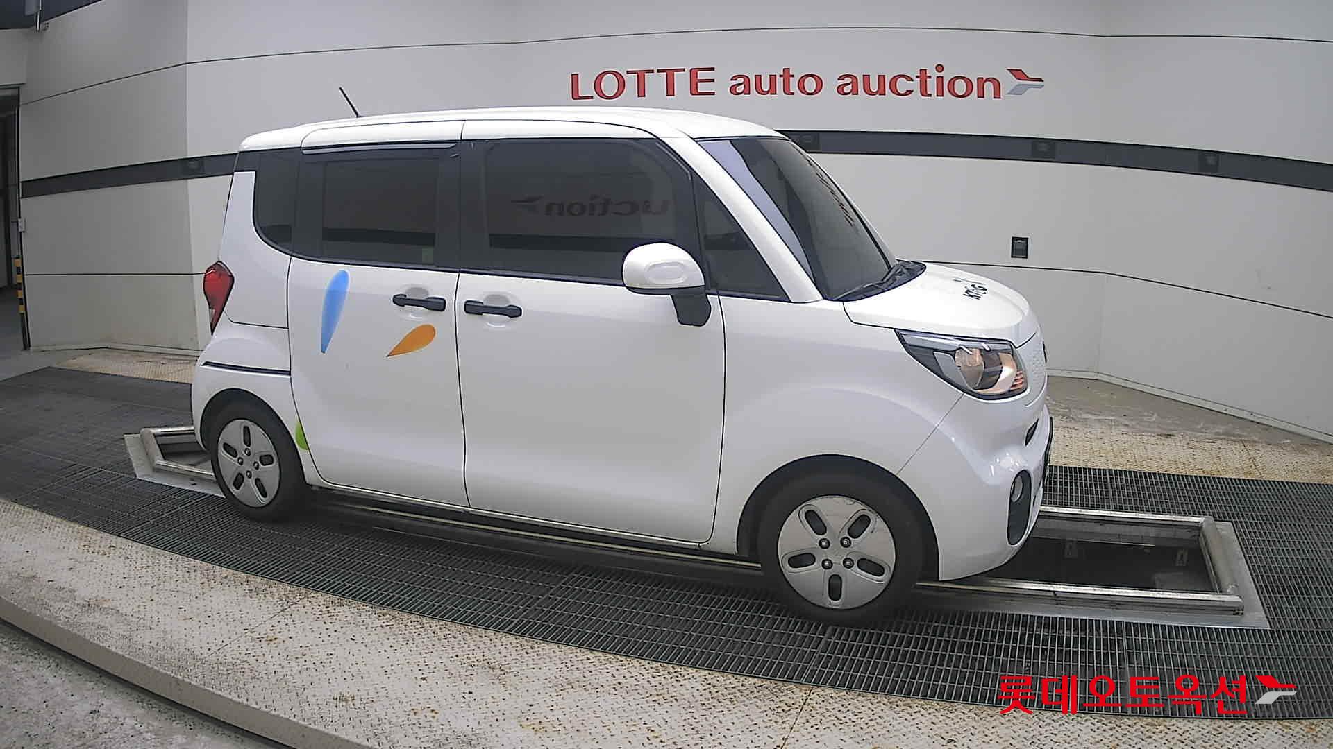 2019 - kia ray