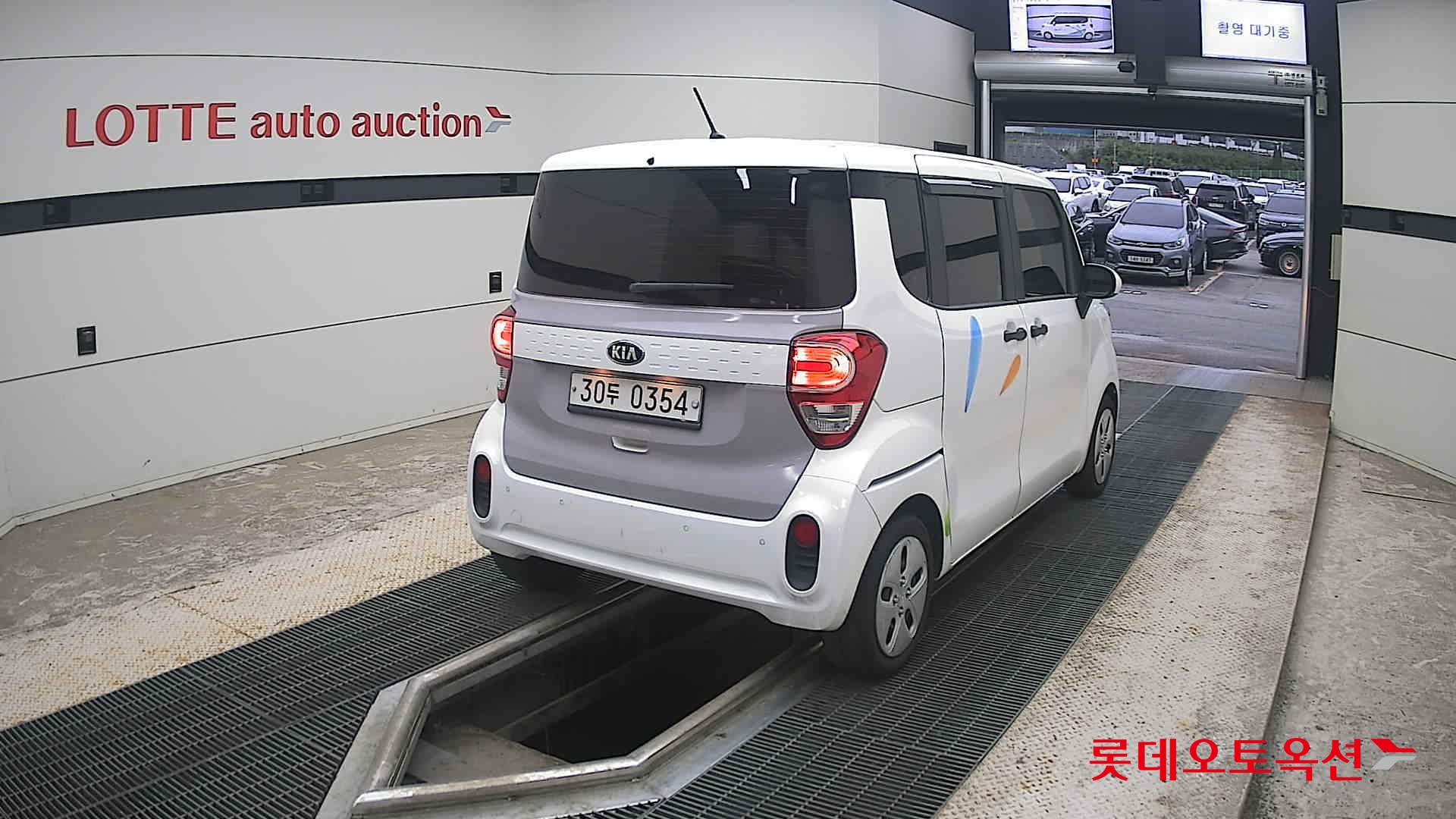 2019 - kia ray