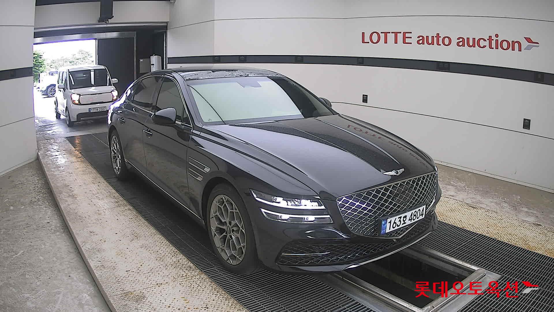 2021 - genesis g80