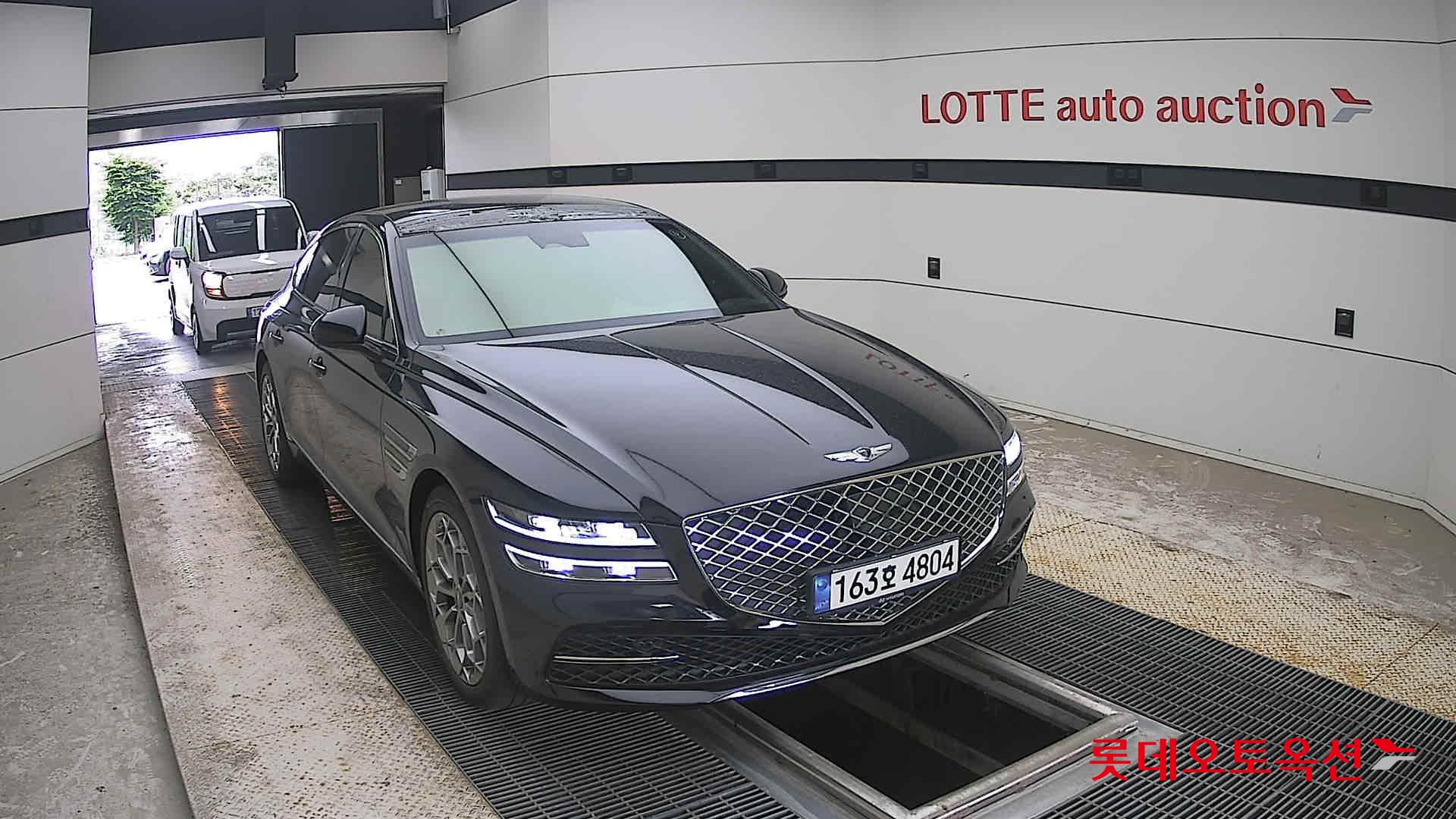 2021 - genesis g80