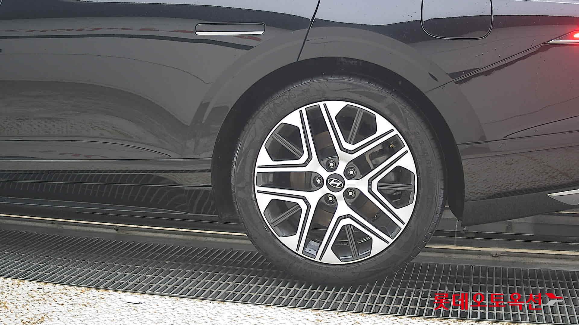 2023 - hyundai grandeur