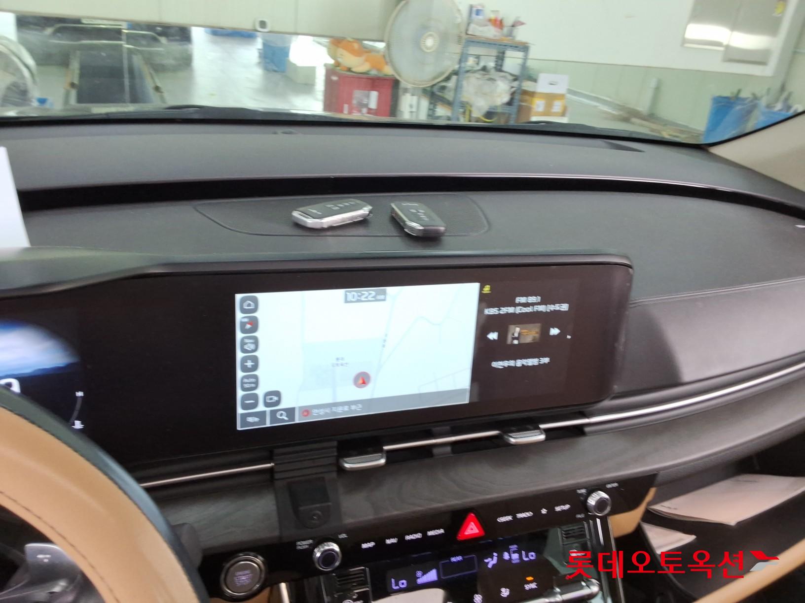 2023 - kia carnival