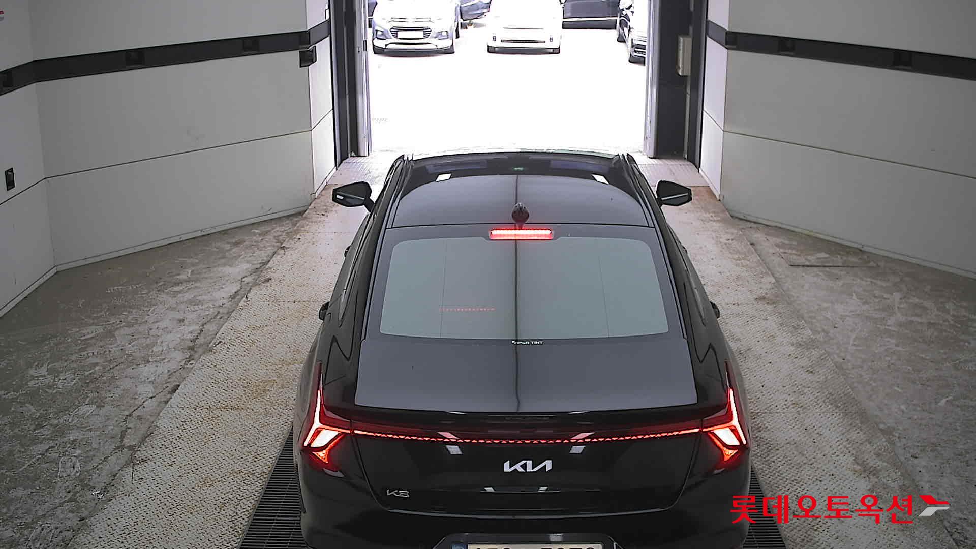 2022 - kia k8