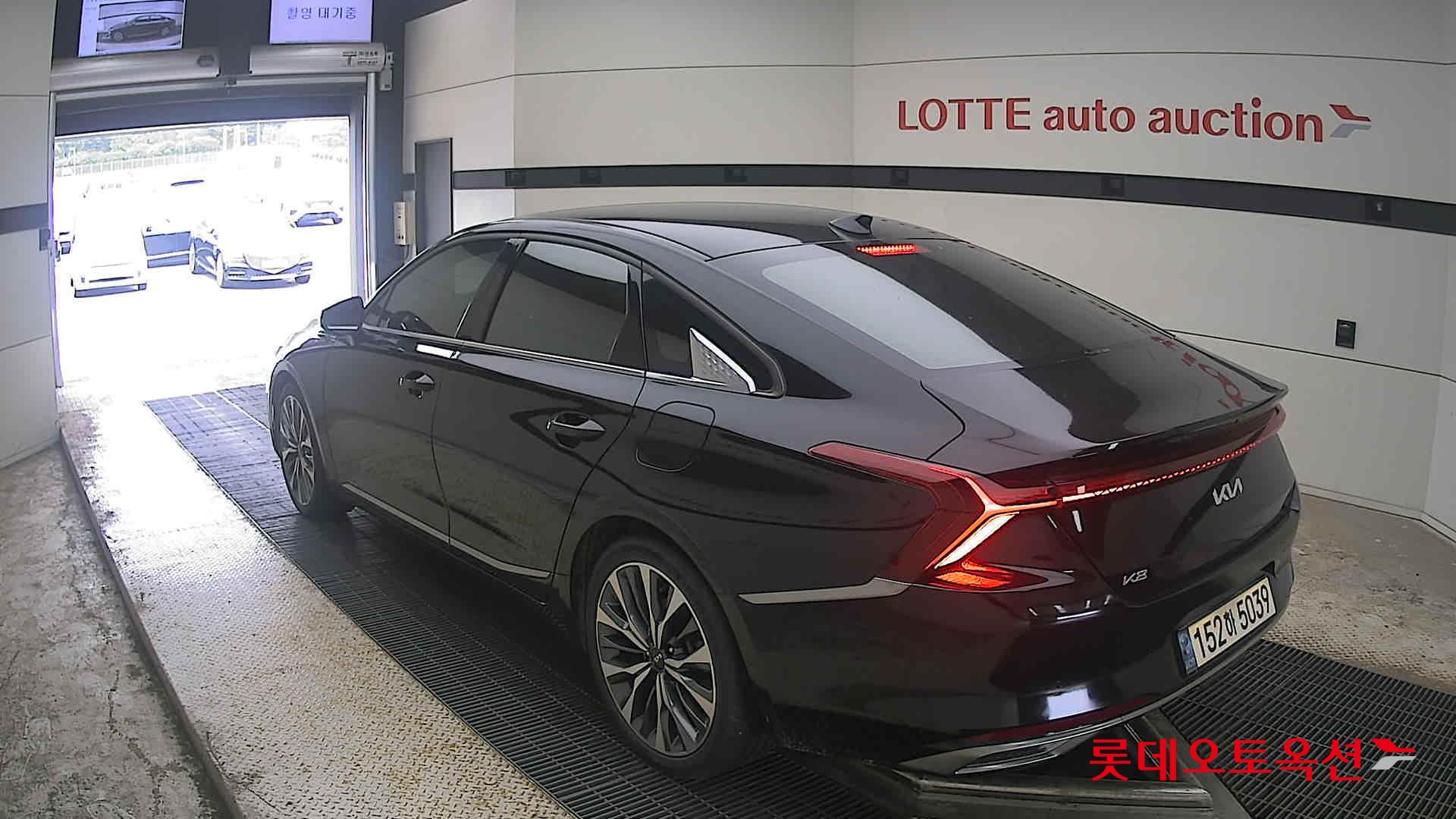 2022 - kia k8