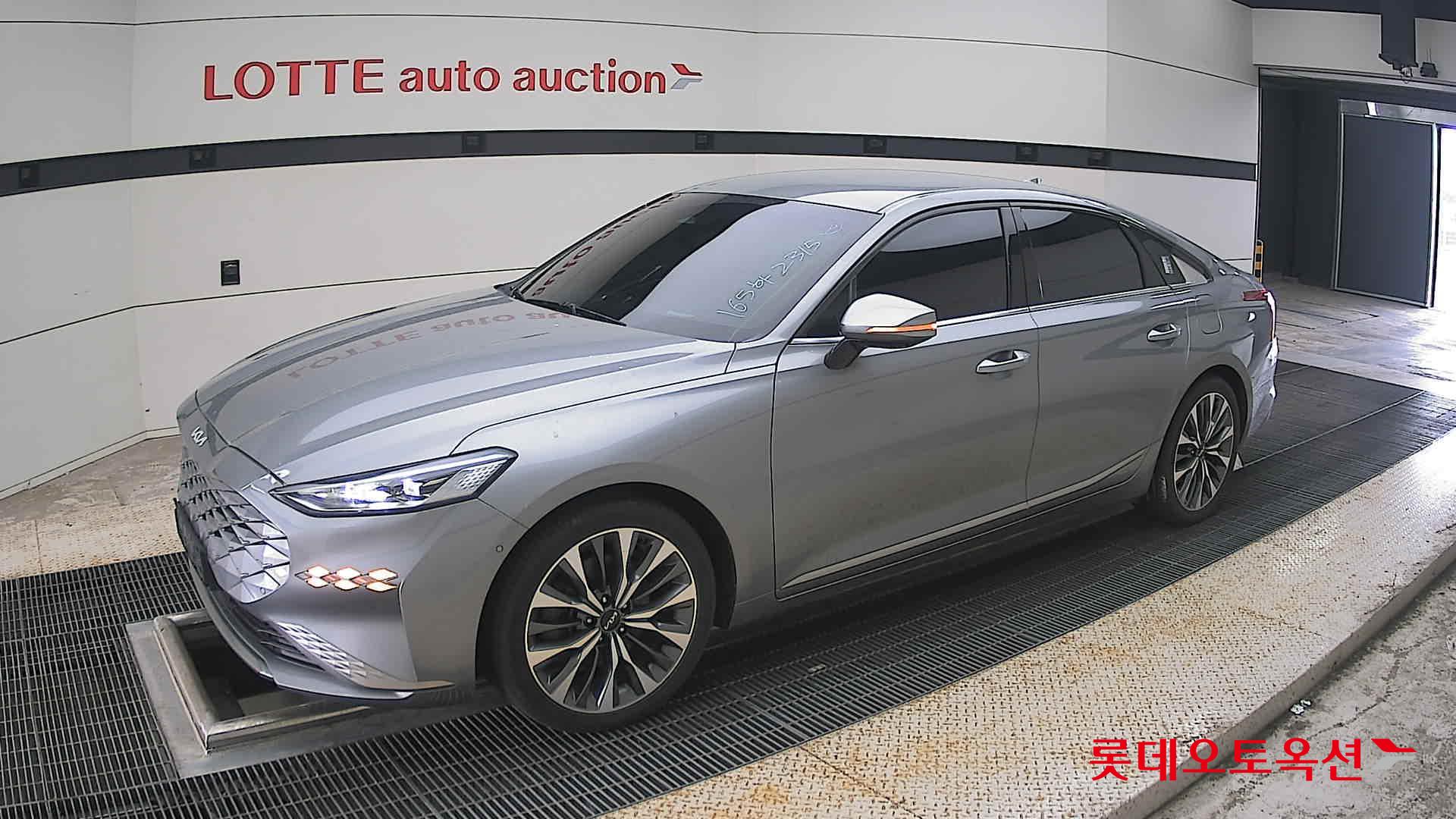 2022 - kia k8