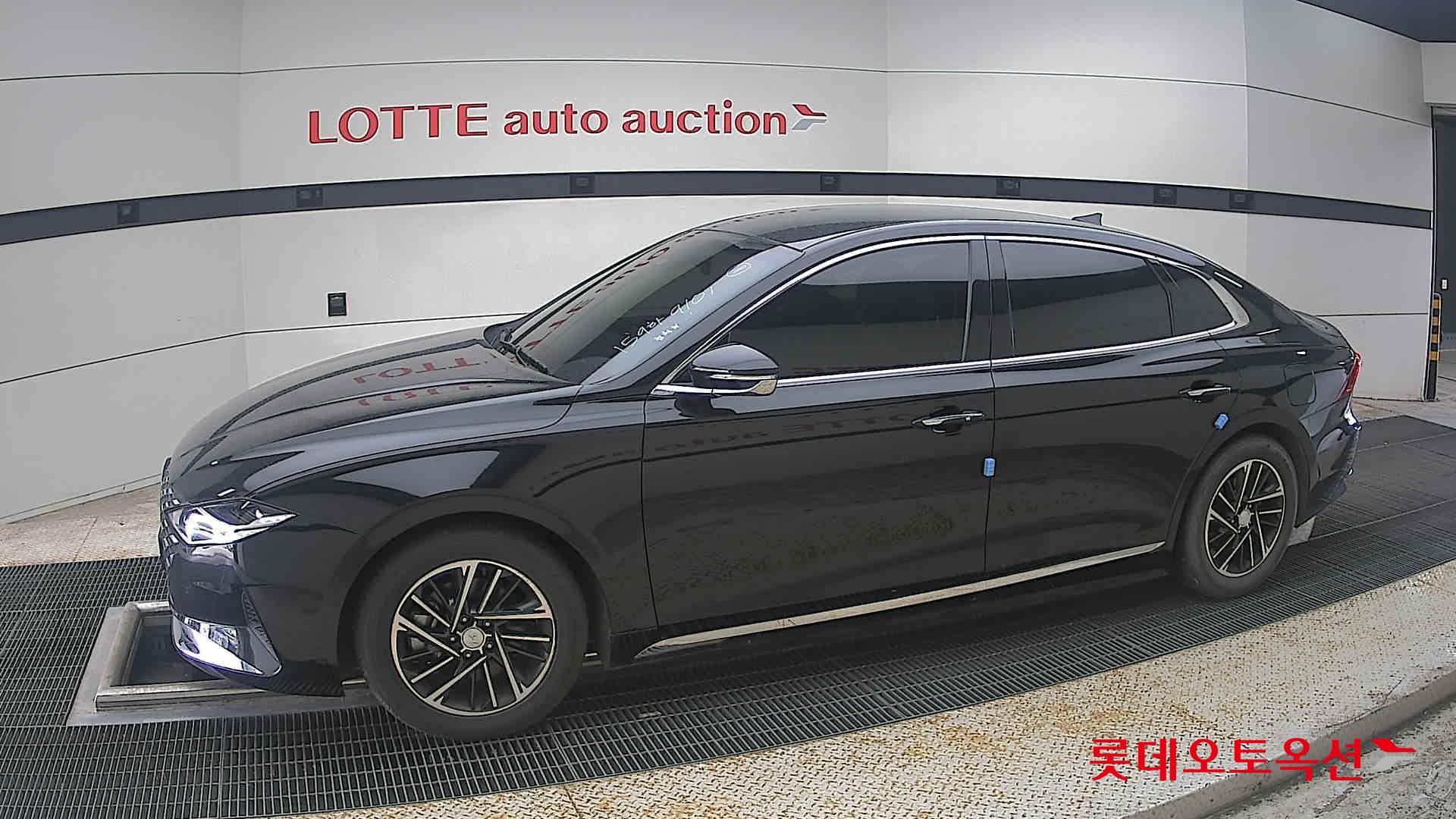 2021 - hyundai grandeur
