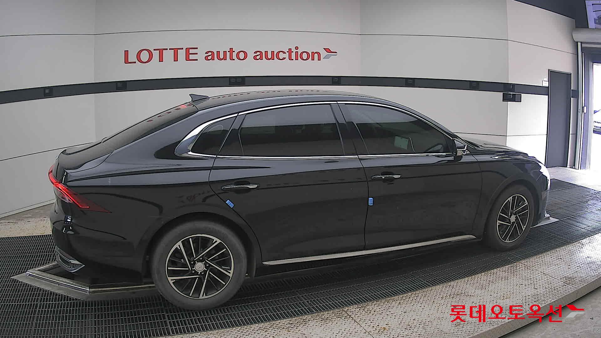 2021 - hyundai grandeur