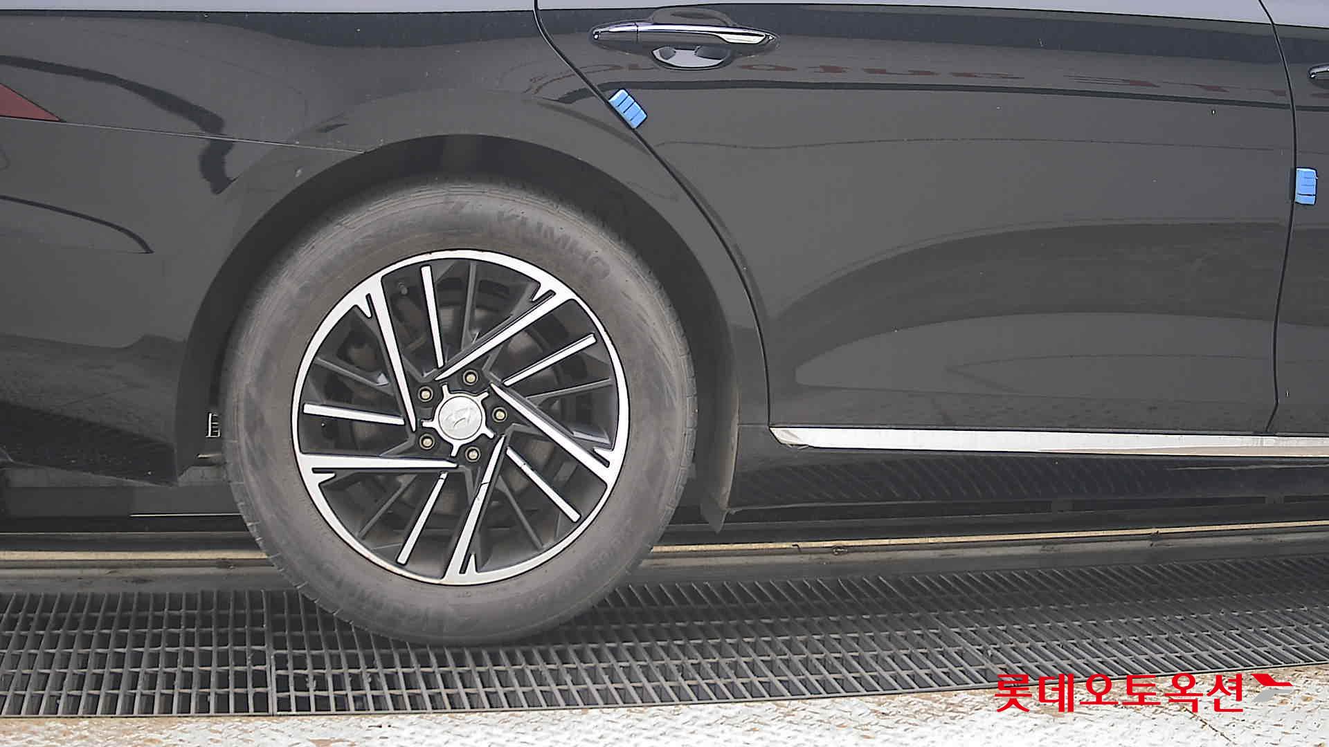 2021 - hyundai grandeur