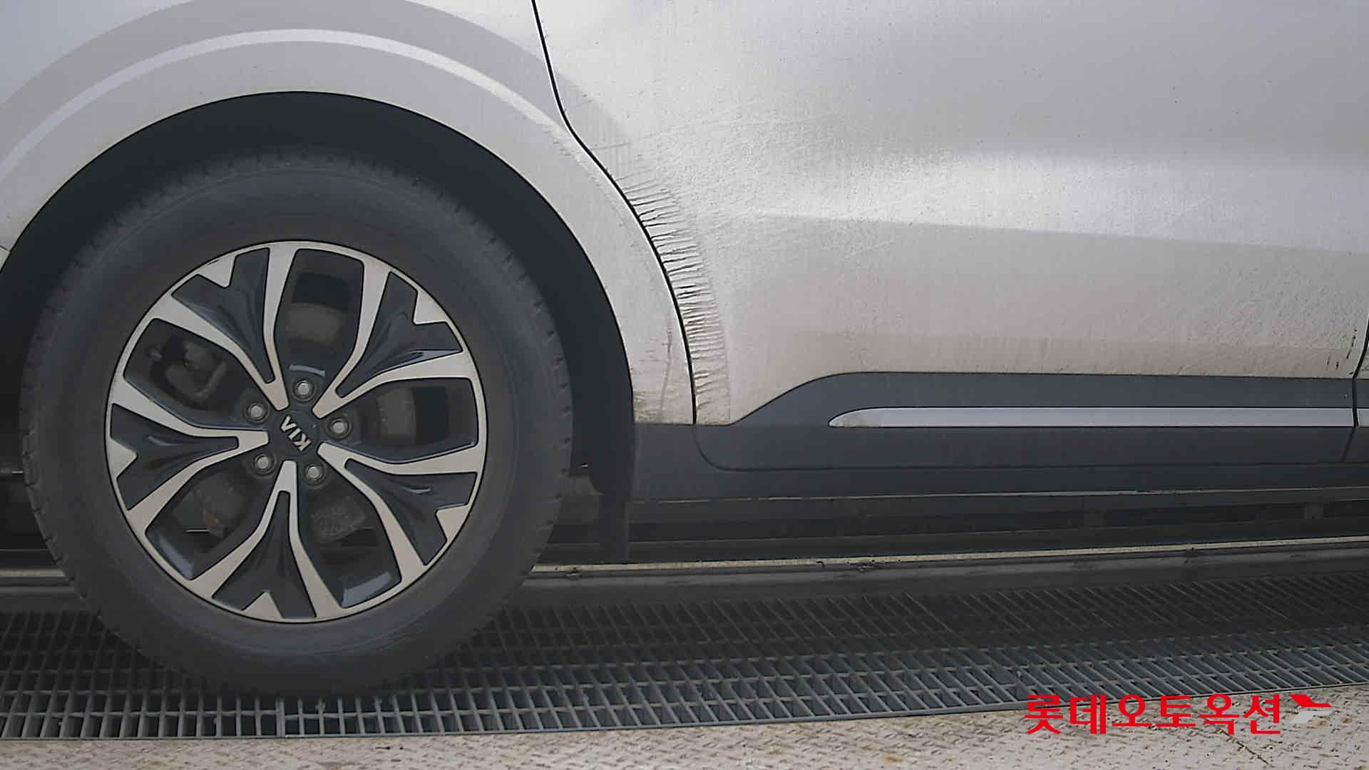 2021 - kia carnival