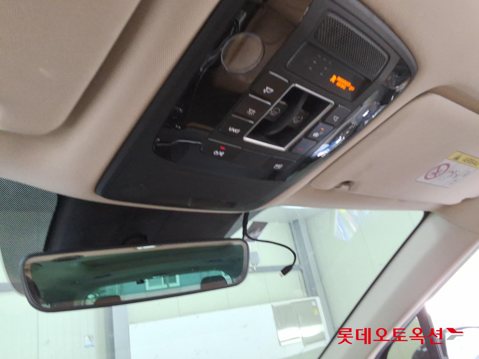 2021 - kia carnival