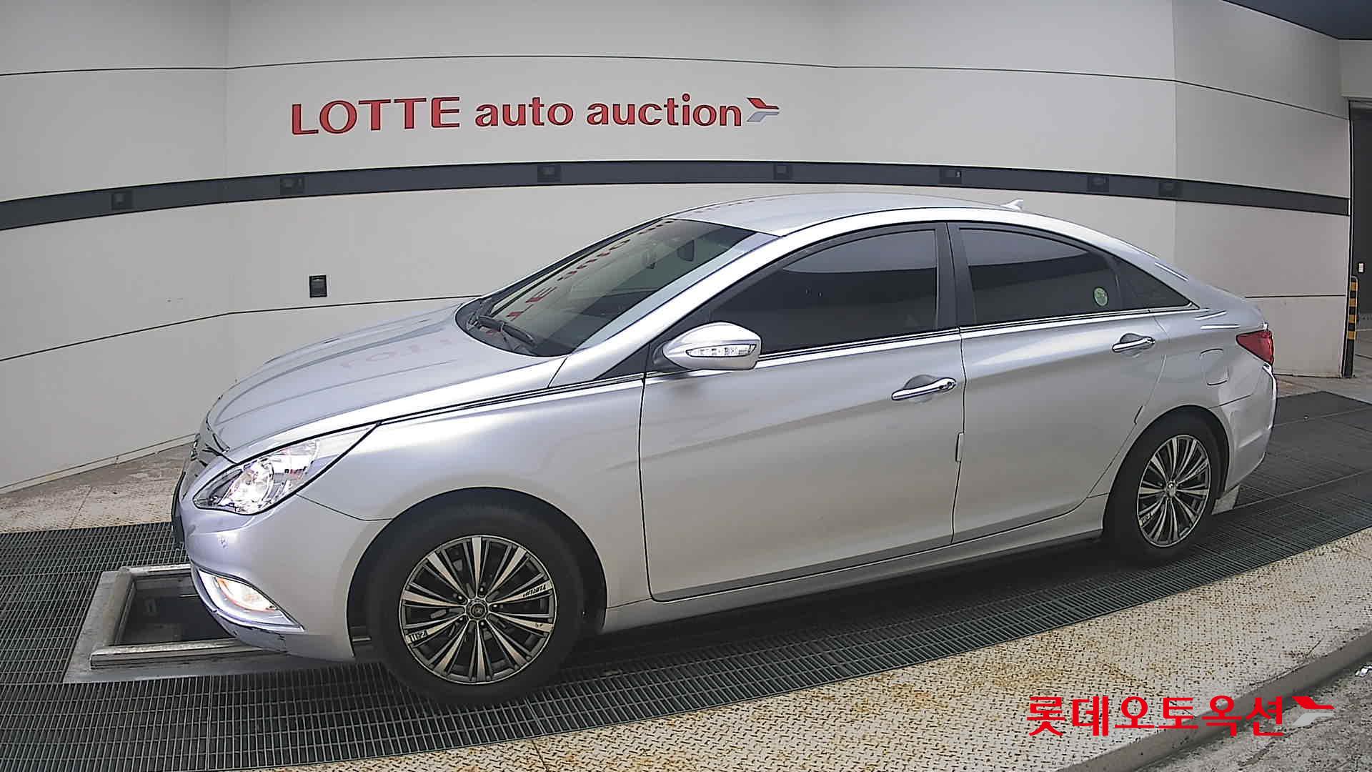 2011 - hyundai sonata