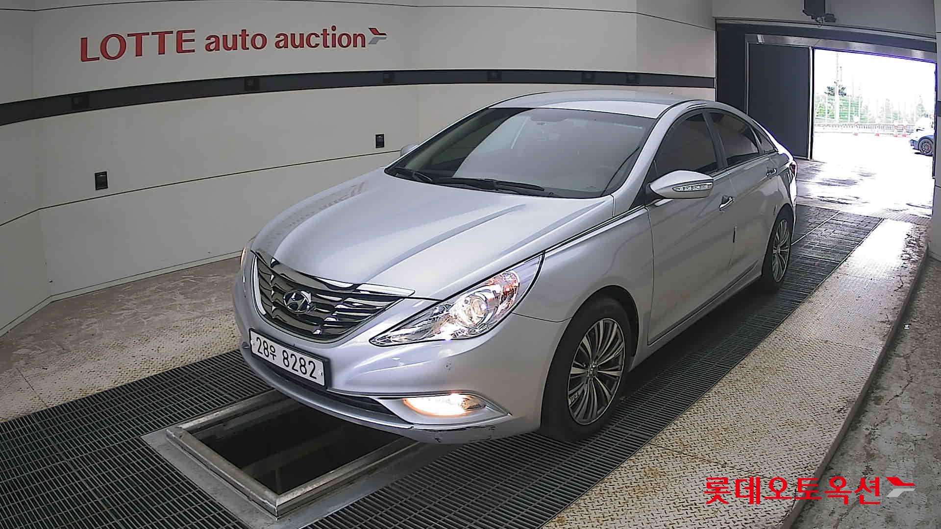 2011 - hyundai sonata