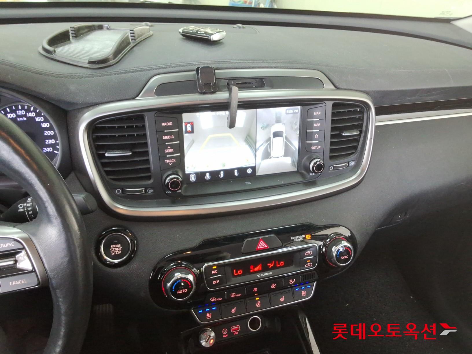 2018 - kia sorento