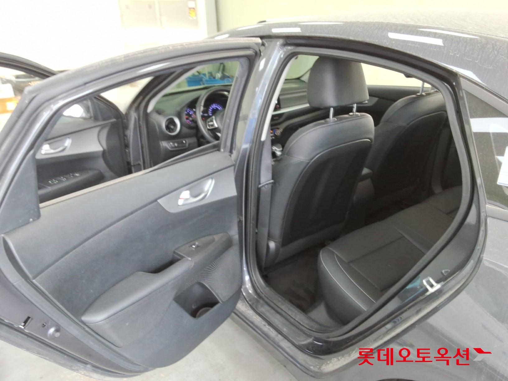 2022 - kia k3