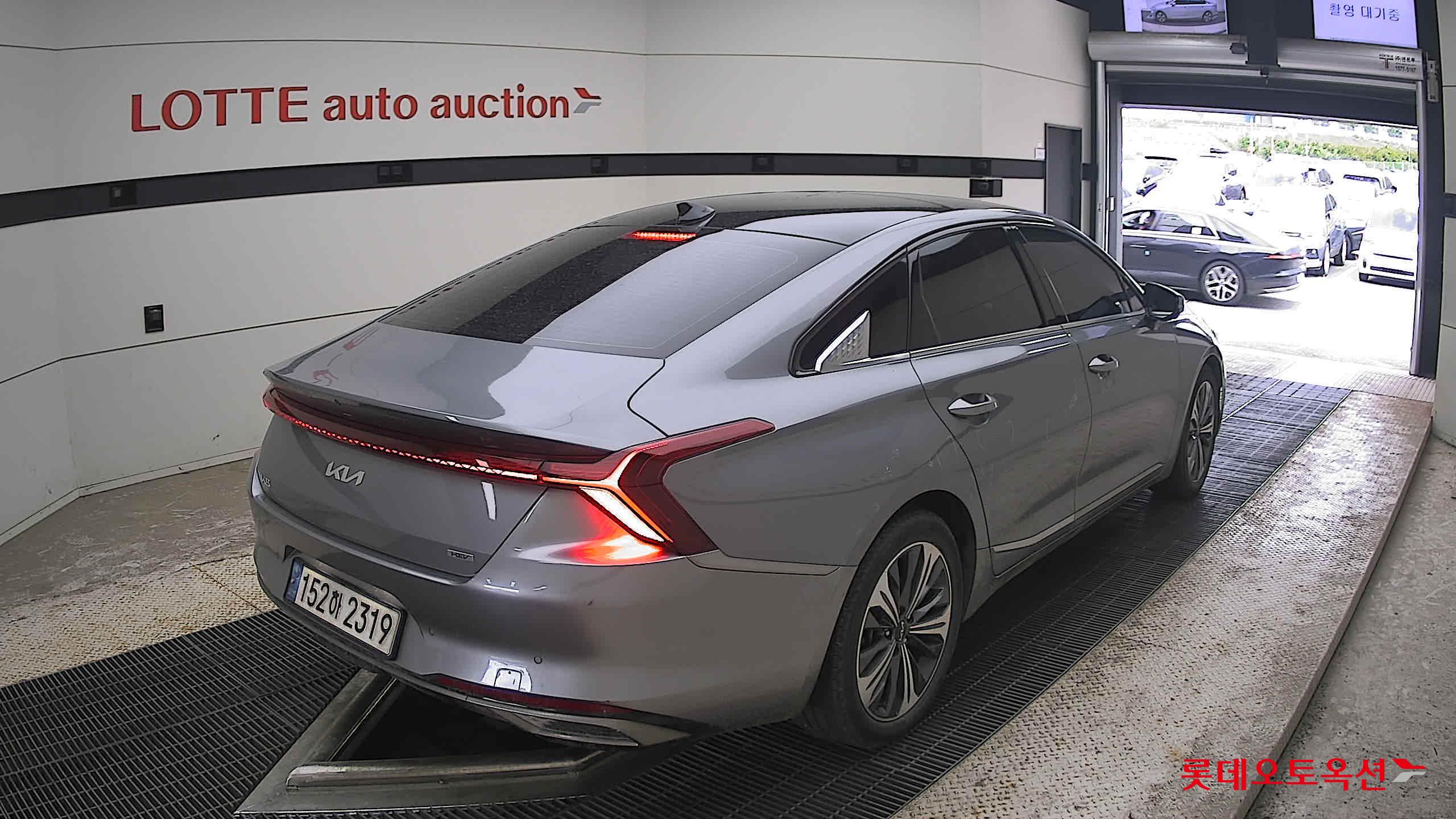2022 - kia k8